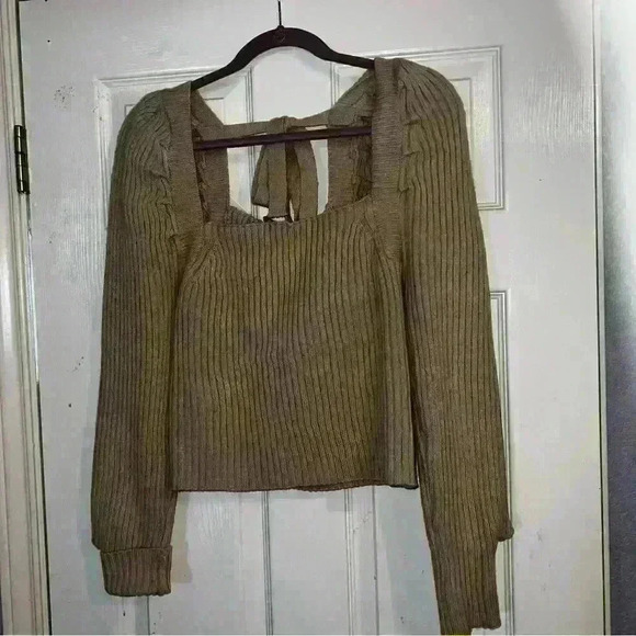 Puff sleeve square neck ribbed sweater NWT Forever21 Size large - Picture 1 of 6